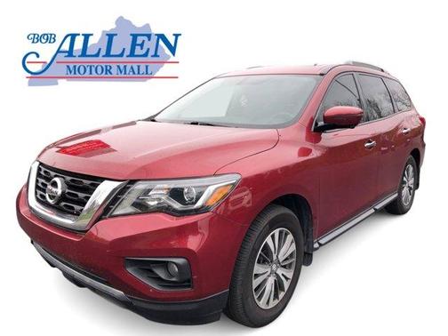 2017 Nissan Pathfinder SL