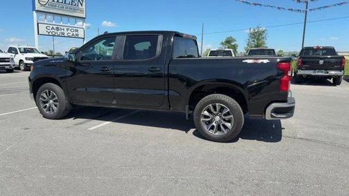 Black 2022 Chevrolet Silverado 1500 LT