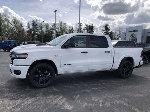 Bright White Clearcoat 2026 RAM 1500 Laramie