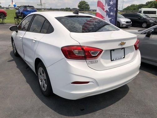 2018 Chevrolet Cruze LS