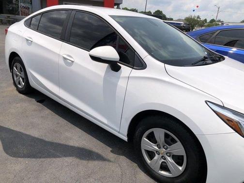 2018 Chevrolet Cruze LS