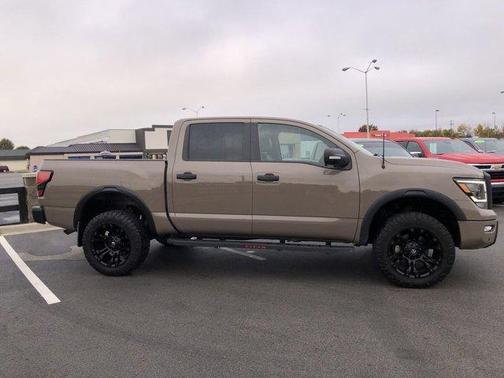 2021 Nissan Titan PRO-4X