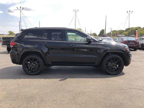 2020 Jeep Grand Cherokee Altitude