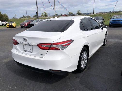 2020 Toyota Camry LE