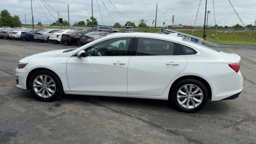 Summit White 2025 Chevrolet Malibu LT