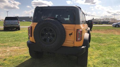 Orange Metallic 2022 Ford Bronco Wildtrak