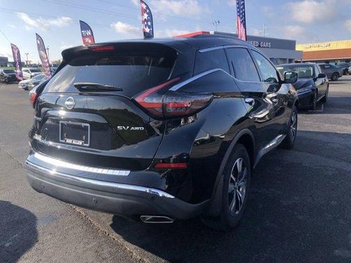 2023 Nissan Murano SV