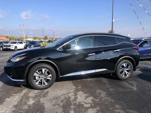 2023 Nissan Murano SV