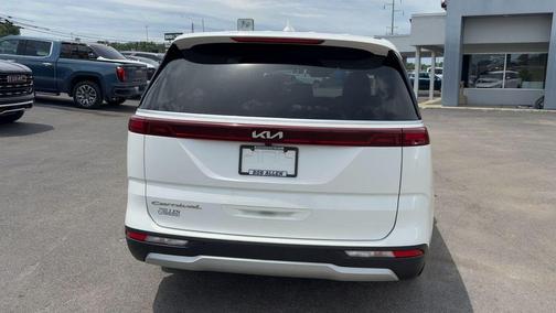 Snow White Pearl 2022 Kia Carnival LXS