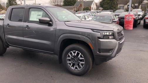 2026 Nissan Frontier SV