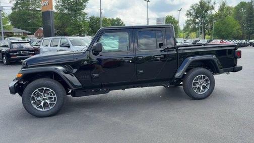 Hydro Blue Pearlcoat 2026 Jeep Gladiator Sport