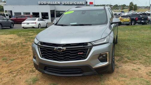 Sterling Gray Metallic 2023 Chevrolet Traverse RS
