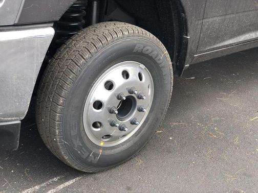 Granite Crystal Clearcoat Metallic 2026 RAM 3500 Tradesman