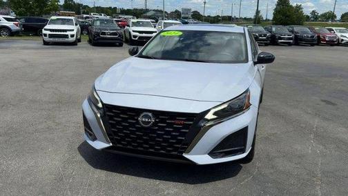 Gray Sky Pearl 2024 Nissan Altima 2.5 SR