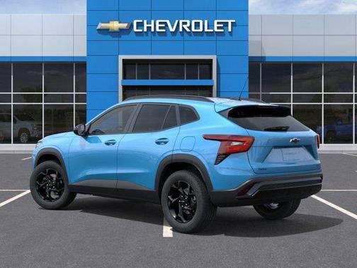 Blue 2026 Chevrolet Trax LT