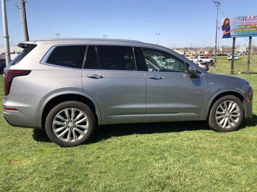 2023 Cadillac XT6 Premium Luxury AWD