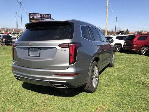 Silver Metallic 2023 Cadillac XT6 Premium Luxury AWD