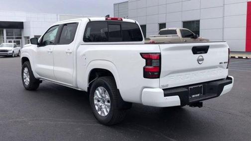 2022 Nissan Frontier SV