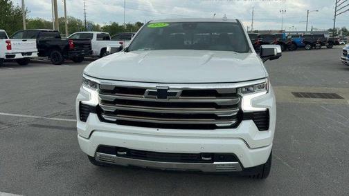 2022 Chevrolet Silverado 1500 High Country