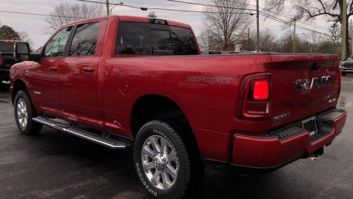 Molten Red Pearlcoat 2026 RAM 2500 Laramie