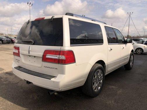 2014 Lincoln Navigator L