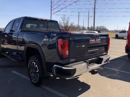 2021 GMC Sierra 2500 SLT