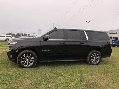 2021 Chevrolet Suburban LT