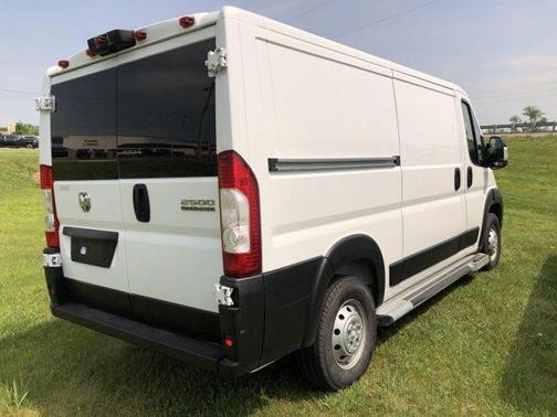 2023 RAM ProMaster 2500 Base