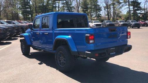 Hydro Blue Pearlcoat 2026 Jeep Gladiator Sport