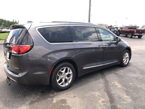 2019 Chrysler Pacifica Limited