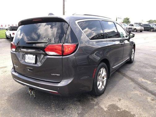 2019 Chrysler Pacifica Limited