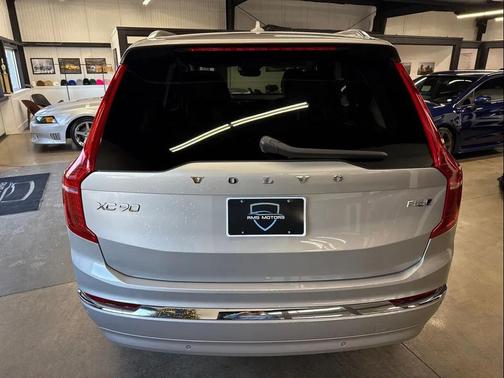 2025 Volvo XC90 B6 Plus 7-Seater