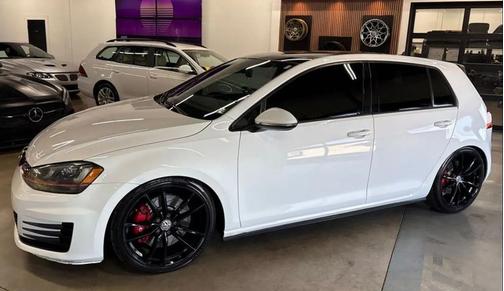 Pure White 2016 Volkswagen Golf GTI 2.0T Autobahn w/Performance Package 4-Door