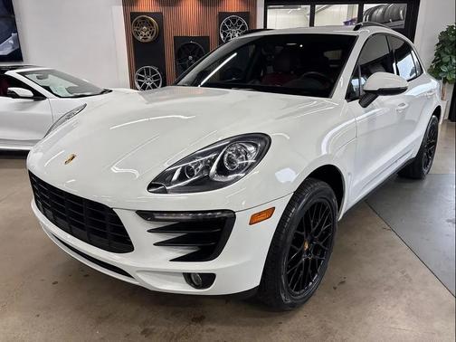 2016 Porsche Macan S