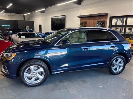 2020 Audi Q3 45 Premium