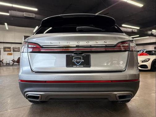 2022 Lincoln Nautilus Reserve