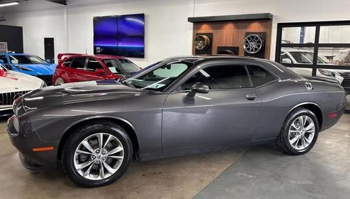 2020 Dodge Challenger SXT