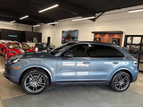 2019 Porsche Cayenne Base