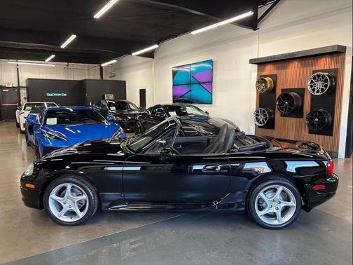 2003 Mazda MX-5 Miata LS