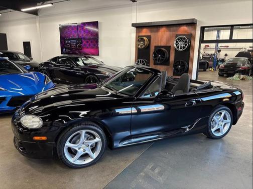 2003 Mazda MX-5 Miata LS