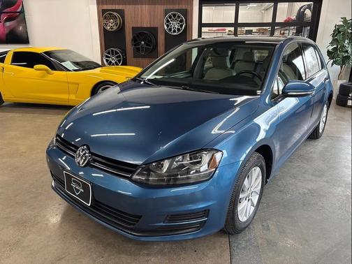 2015 Volkswagen Golf Auto TSI S w/Sunroof