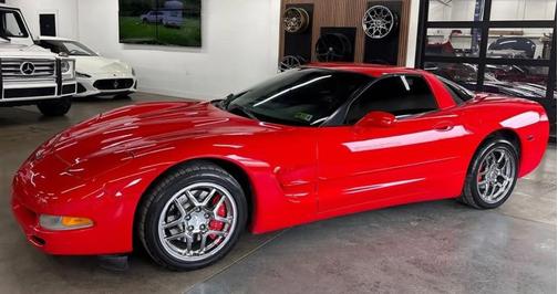 2002 Chevrolet Corvette Base