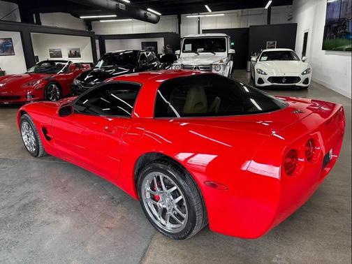 2002 Chevrolet Corvette Base