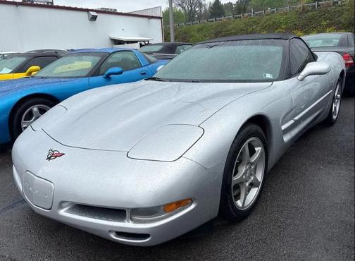 Quicksilver Metallic 2001 Chevrolet Corvette Base