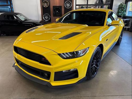 2017 Ford Mustang GT