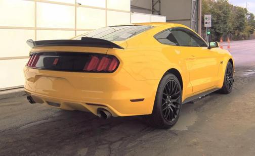 2017 Ford Mustang GT