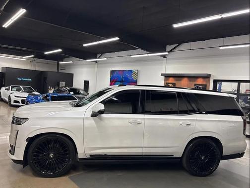 2021 Cadillac Escalade Sport Platinum