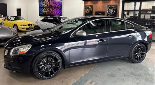 Black 2013 Volvo S60 T6 R-Design