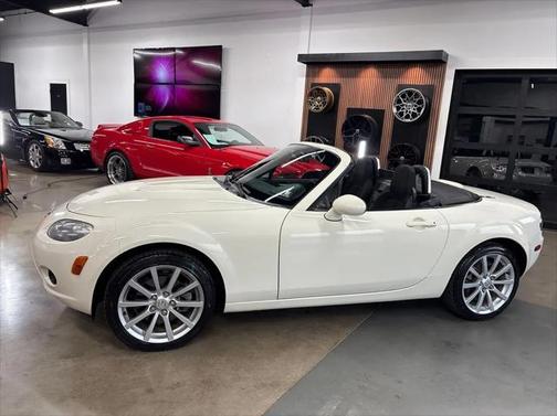 2006 Mazda MX-5 Miata Sport