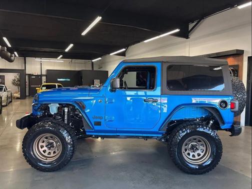 2022 Jeep Wrangler Sport